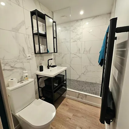 Spacieux T4 Piscine A Anglet * 比亚里茨